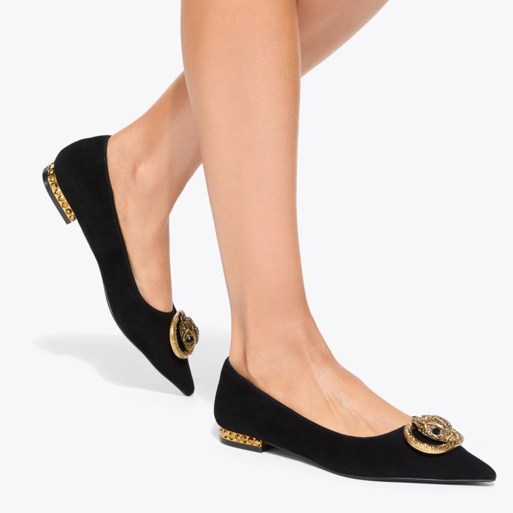 ❤️Beautiful Kurt Geiger Black Flats with Gold Embellishment